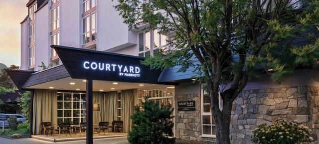 Courtyard by Marriott Wiesbaden-Nordenstadt in Wiesbaden / Nordenstadt 14