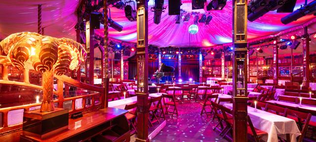 Bar Jeder Vernunft in Berlin / Wilmersdorf 5