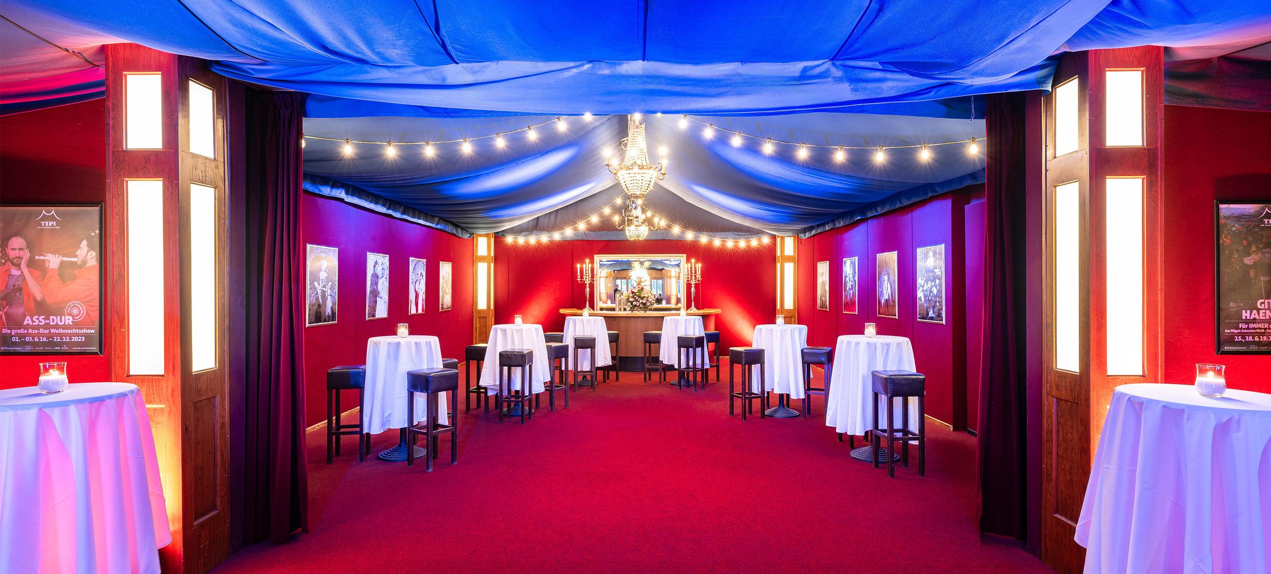 Tipi am Kanzleramt 8