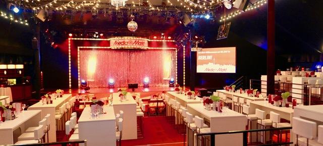 Tipi am Kanzleramt in Berlin / Mitte 4