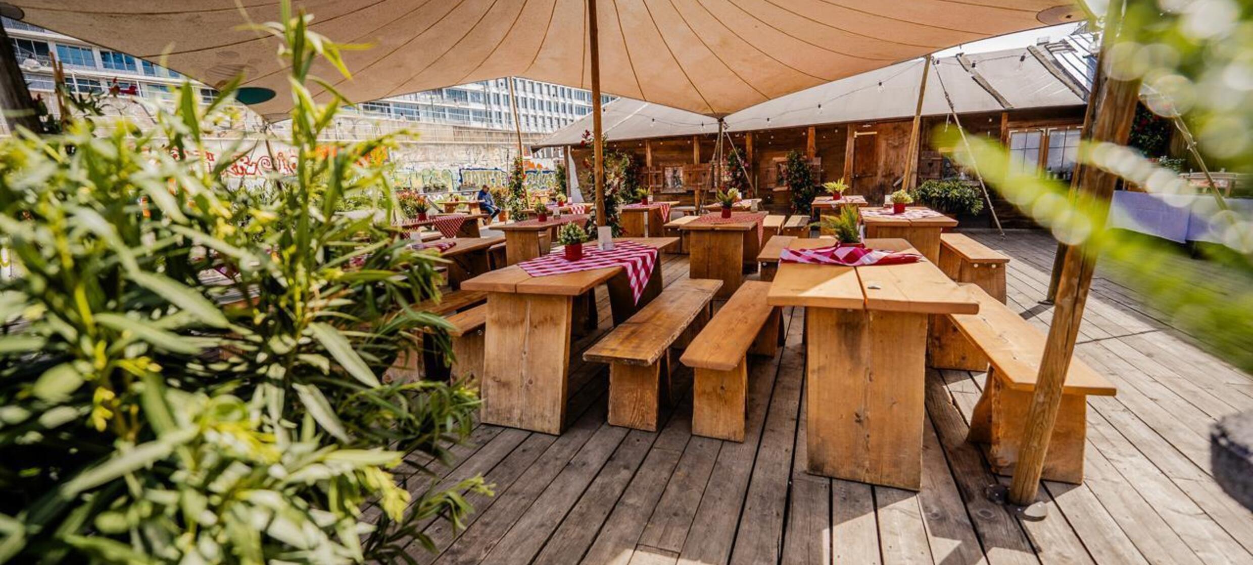 Sommerfest in der Schwarzen Heidi Fonduehütte 2