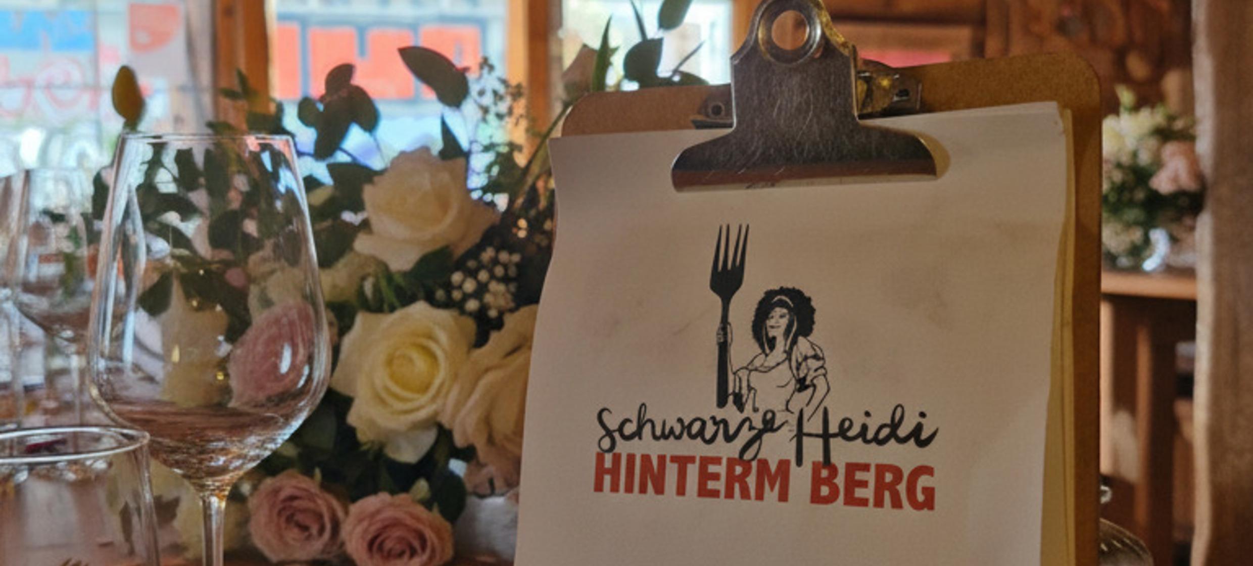 Hochzeitsfeier in der Schwarzen Heidi Fonduehütte 2