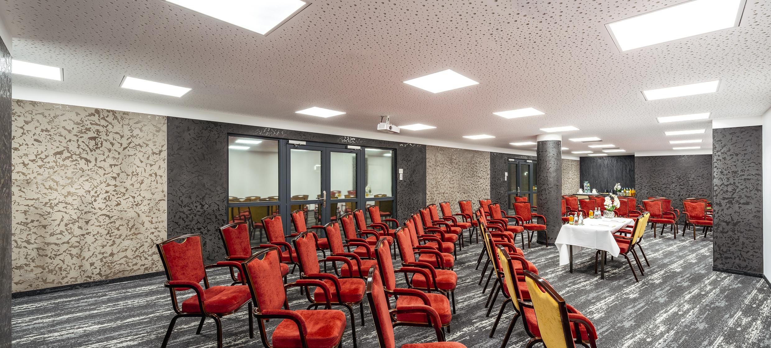 PLAZA PREMIUM Schwerin 10