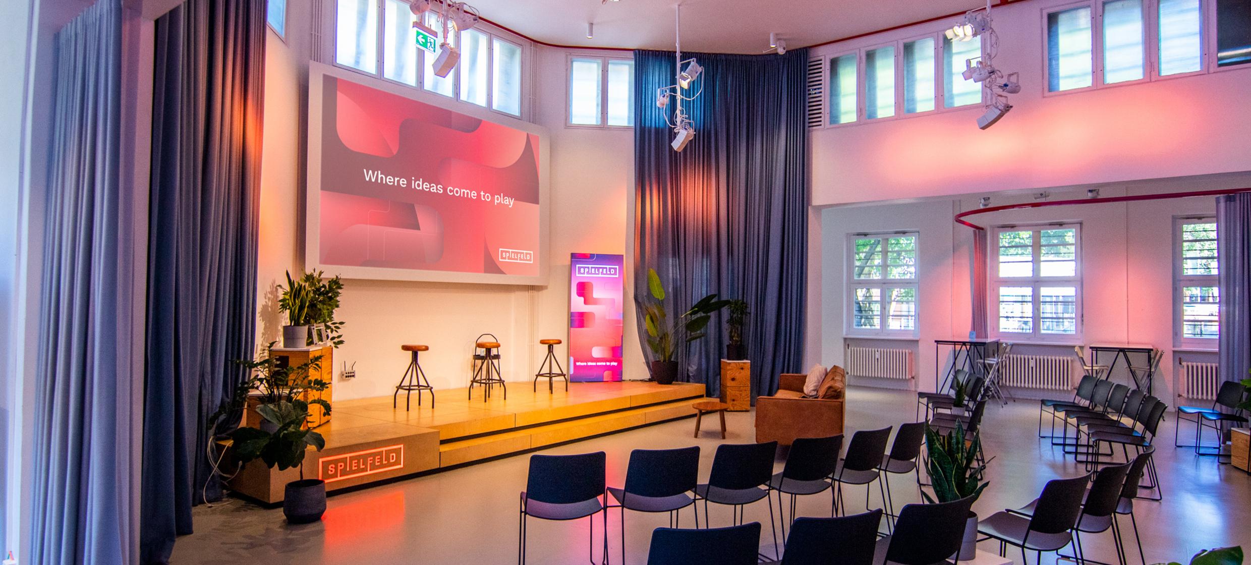 Spielfeld Digital Hub 7