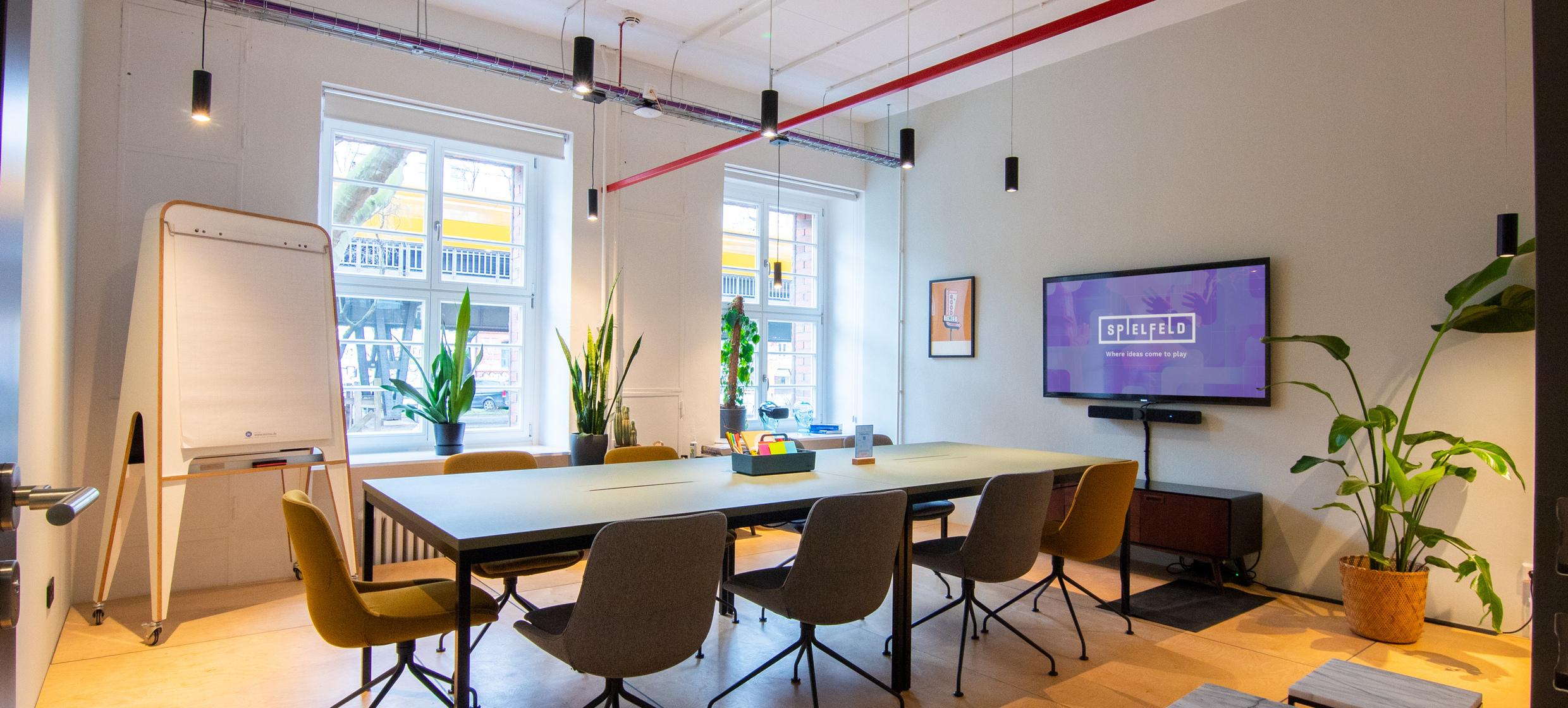 Spielfeld Digital Hub - Edenpark in Berlin / Kreuzberg 1