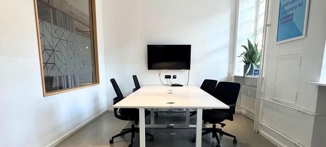 Spielfeld Digital Hub - Twickenham in Berlin / Kreuzberg 3