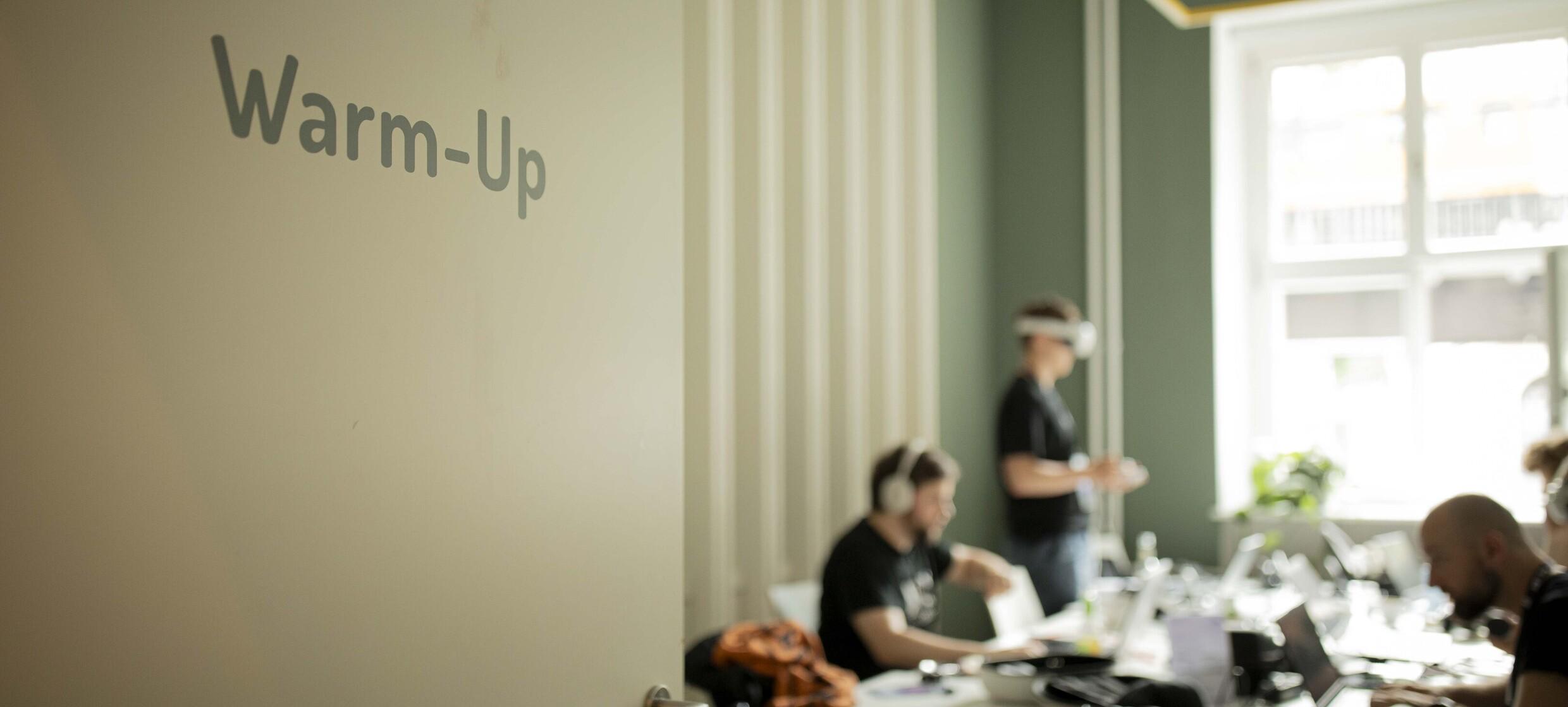 Spielfeld Digital Hub - Warm-Up 5