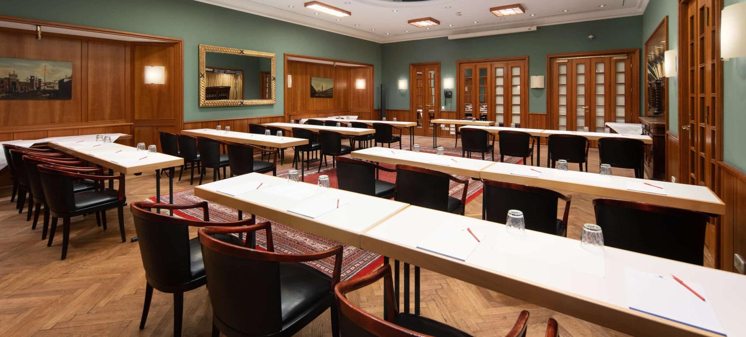 Kleinhuis Hotel Baseler Hof - Esplanade Hamburg Bern in Hamburg / Neustadt 1