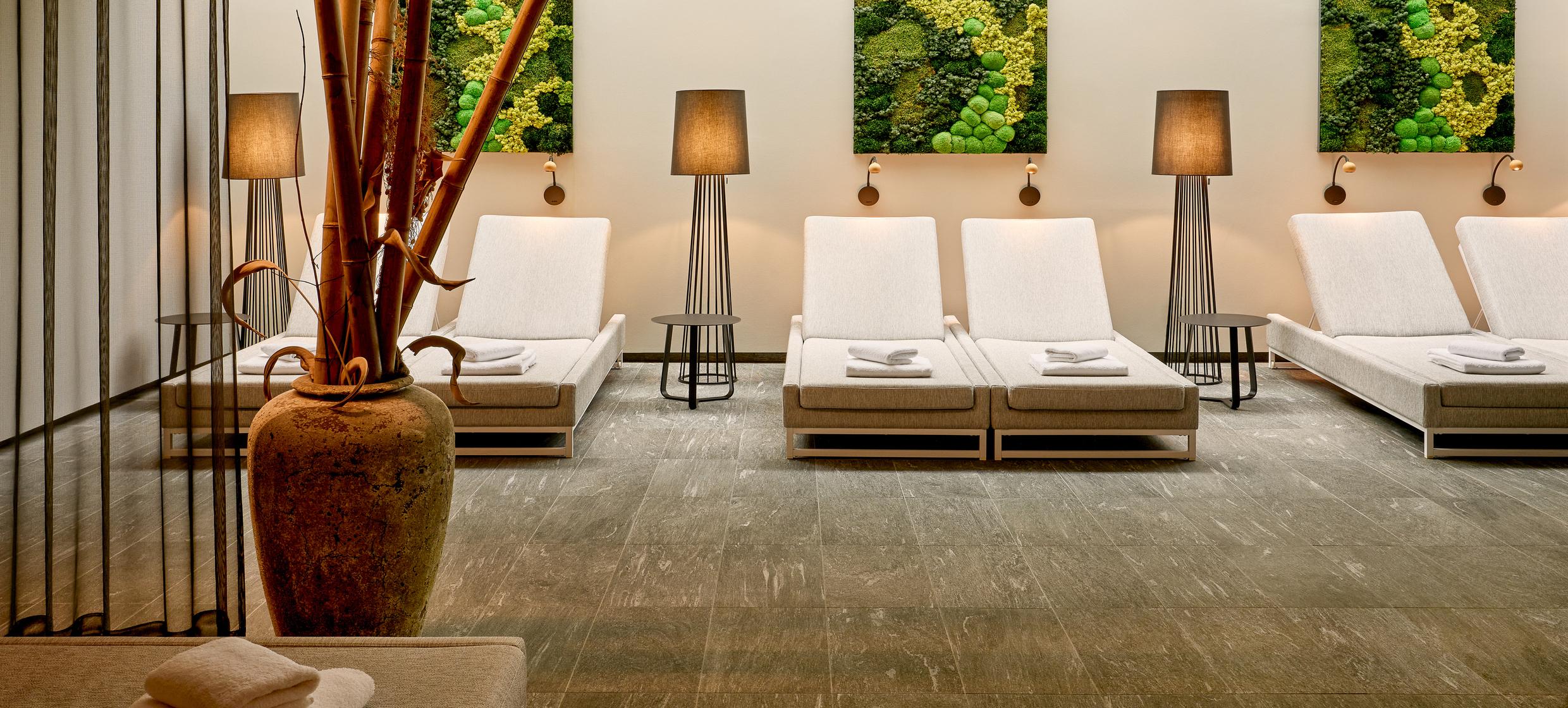 Hotel Louis C. Jacob, Hamburg, Autograph Collection 19