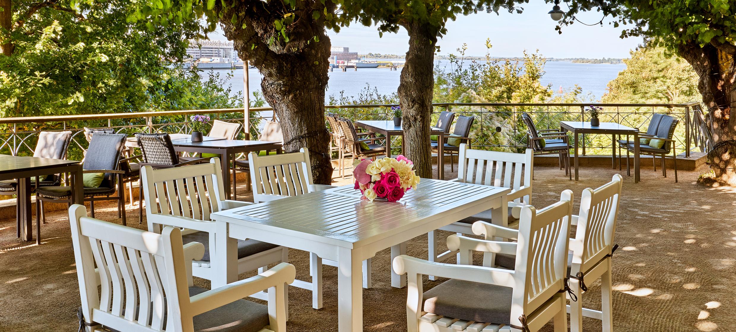 Hotel Louis C. Jacob, Hamburg, Autograph Collection 21