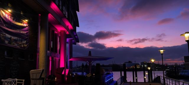 Stricker's Kehr Wieder Spitze in Hamburg / HafenCity 15