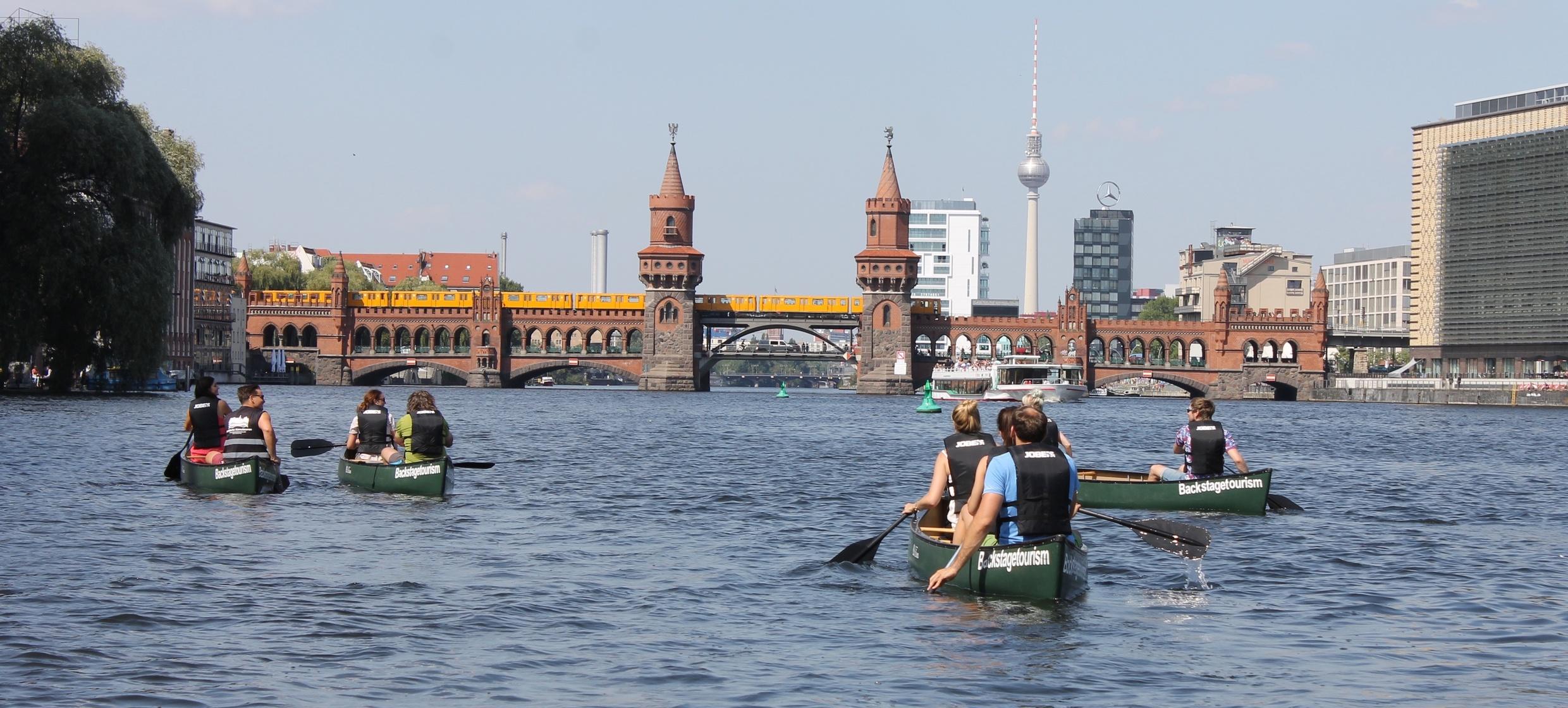 Geführte Kanutour durch Berlin - Walking on Water in Backstagetourism / Berlin 1