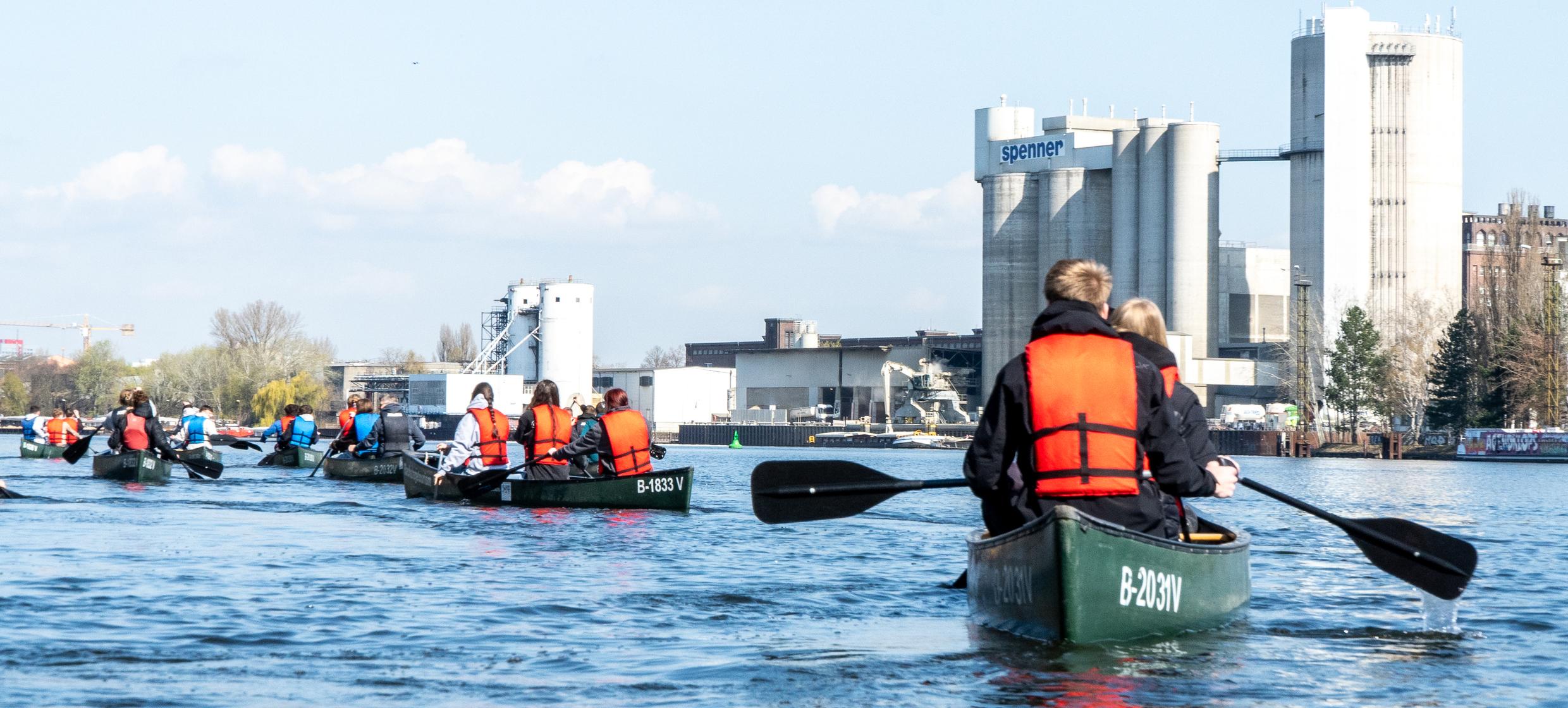 Geführte Kanutour - Wind of Change in Backstagetourism / Berlin 1