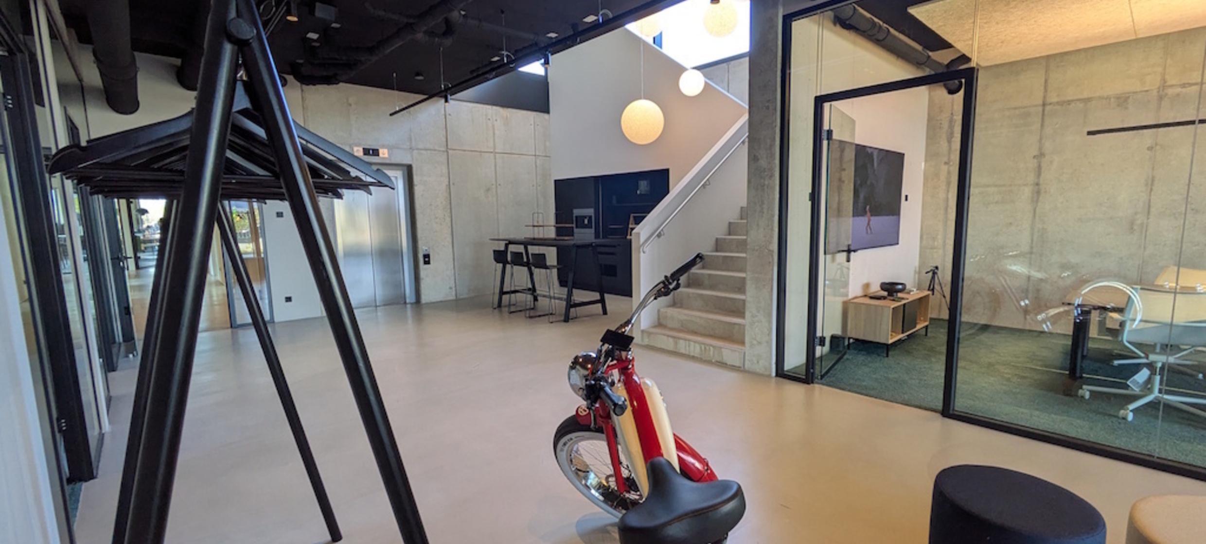 HomE World Wertheim Re•Charge 2