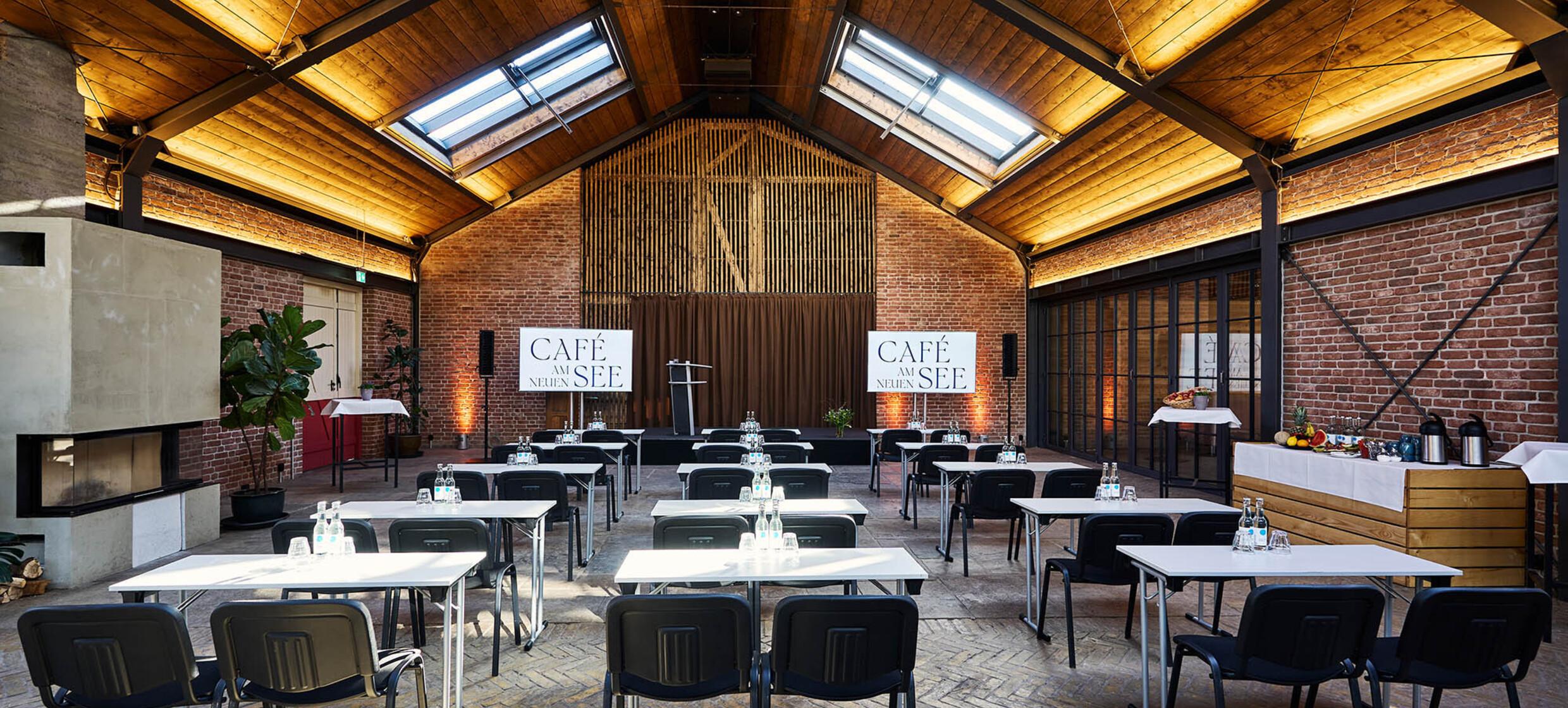 Café am Neuen See 9
