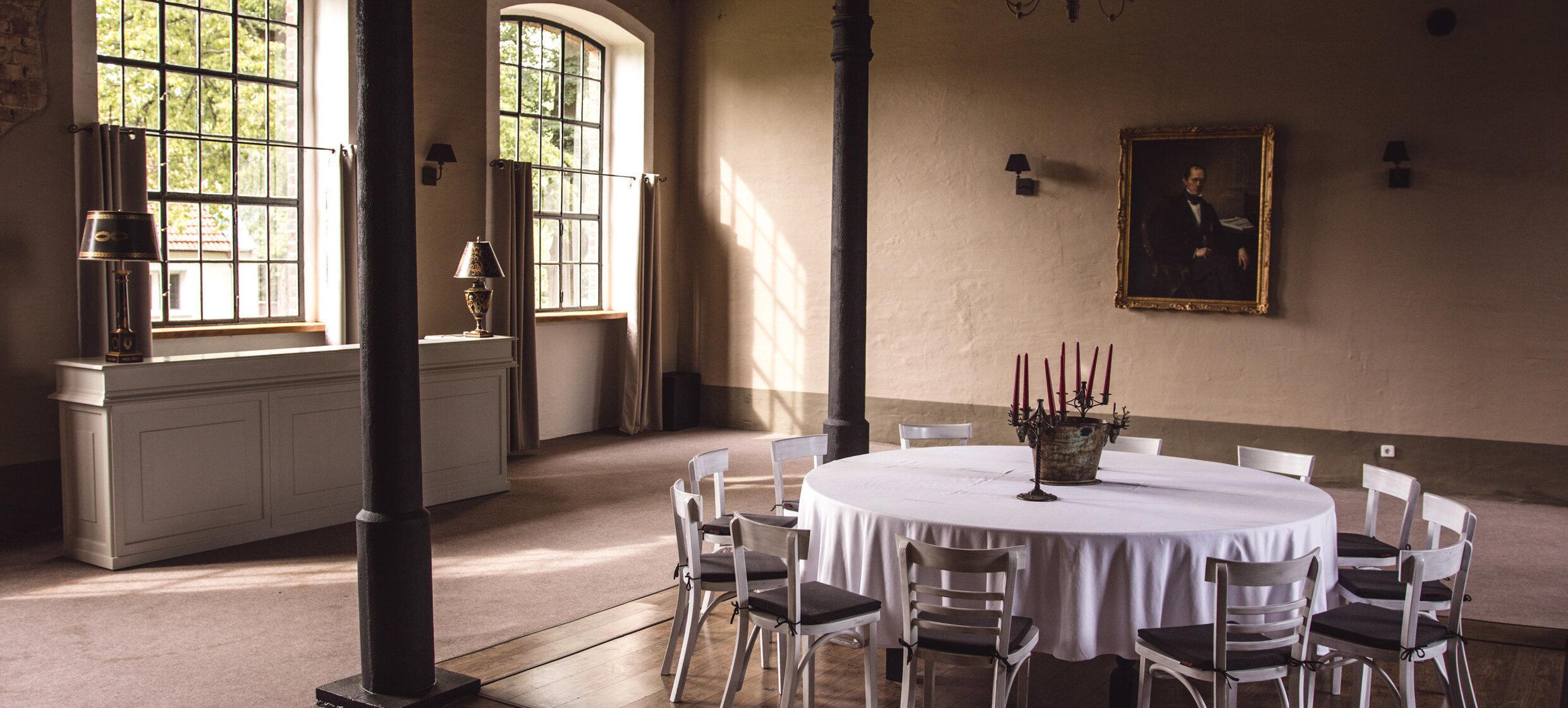 Foto von Gut und Bösel