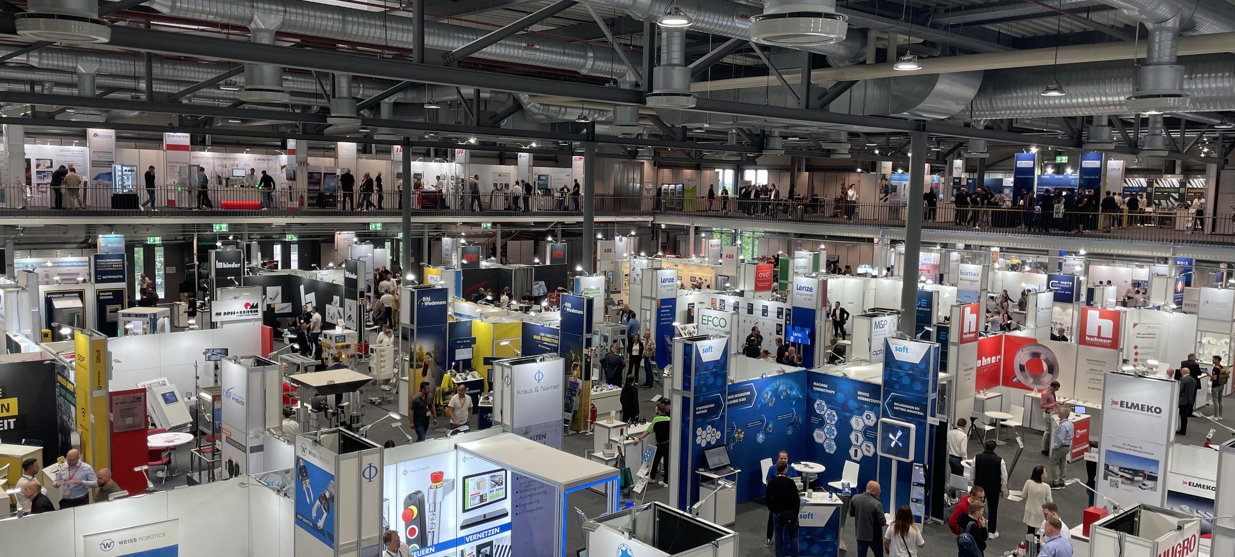 INTERSPORT redblue  17