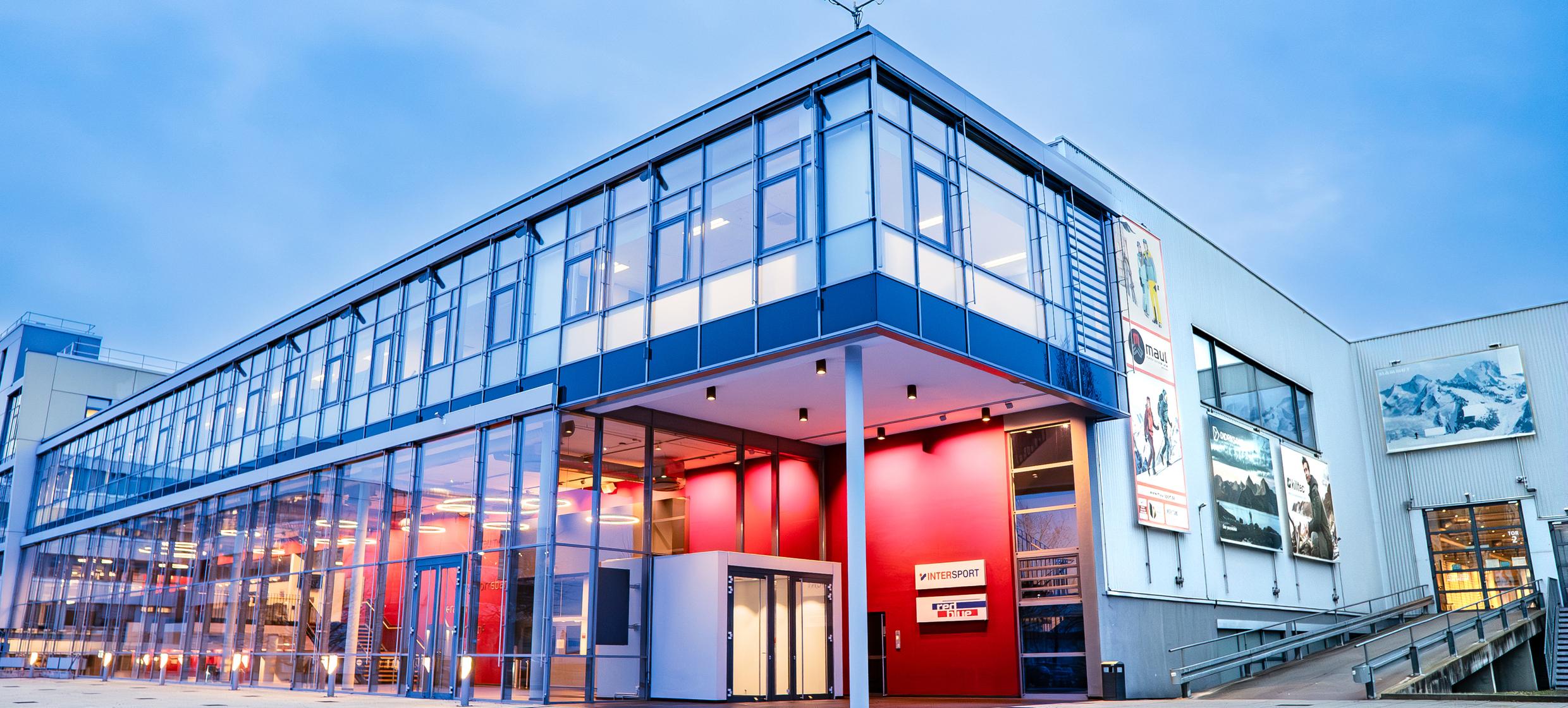 INTERSPORT redblue  19