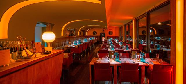 Festlicher Lichterglanz auf der Spree: Ihre Weihnachtsfeier im Restaurantschiff in PATIO Berlin / Berlin 2