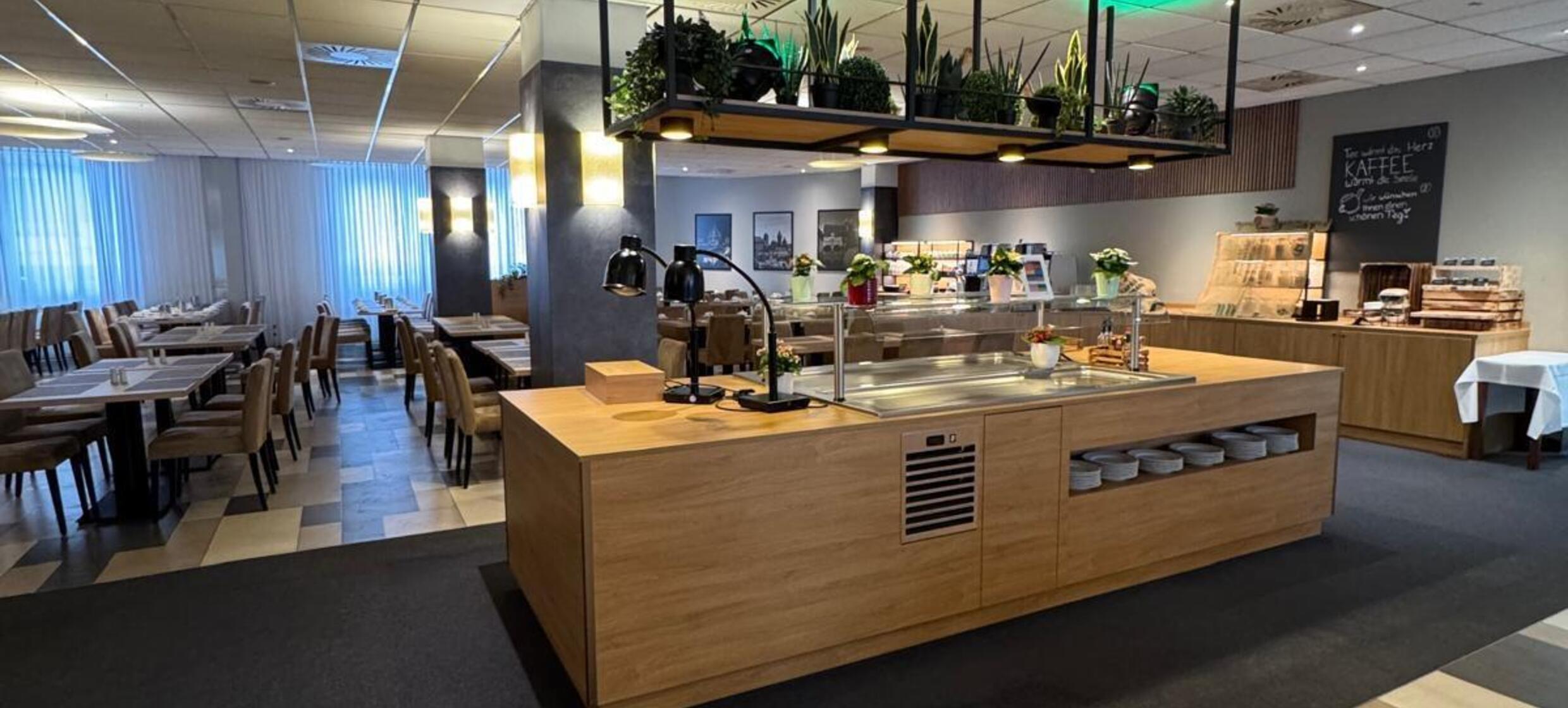 NOVINA Hotel Südwestpark 6