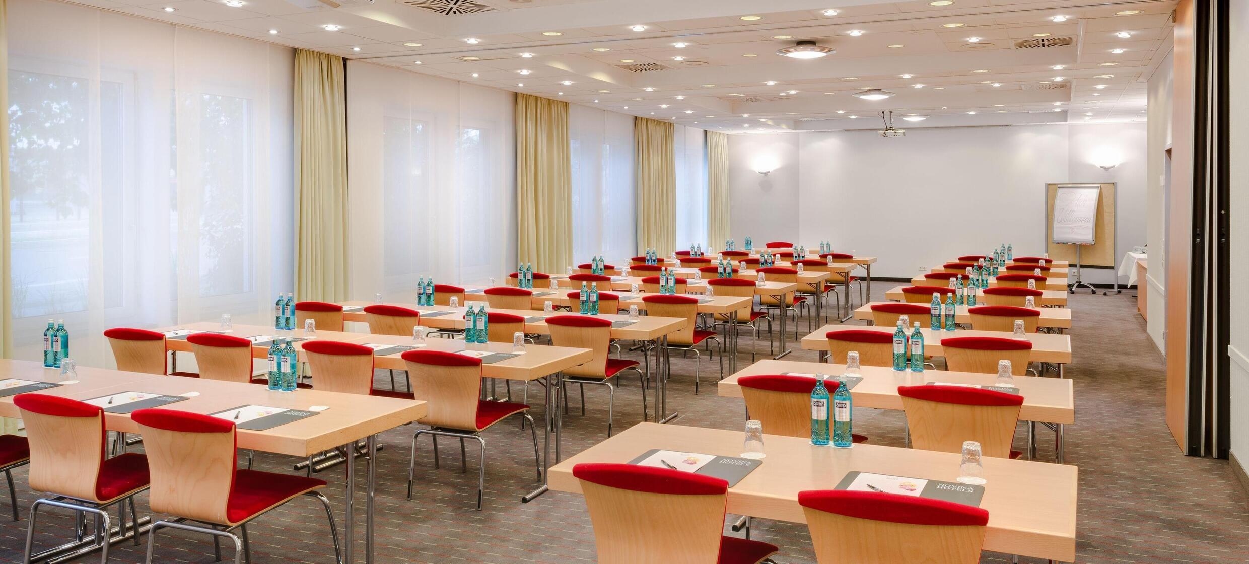 NOVINA Hotel Wöhrdersee Nürnberg City 4