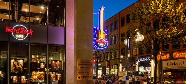 Hard Rock Cafe Cologne in Köln / Altstadt & Neustadt-Nord 8