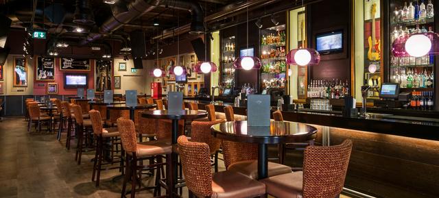 Hard Rock Cafe Cologne in Köln / Altstadt & Neustadt-Nord 2