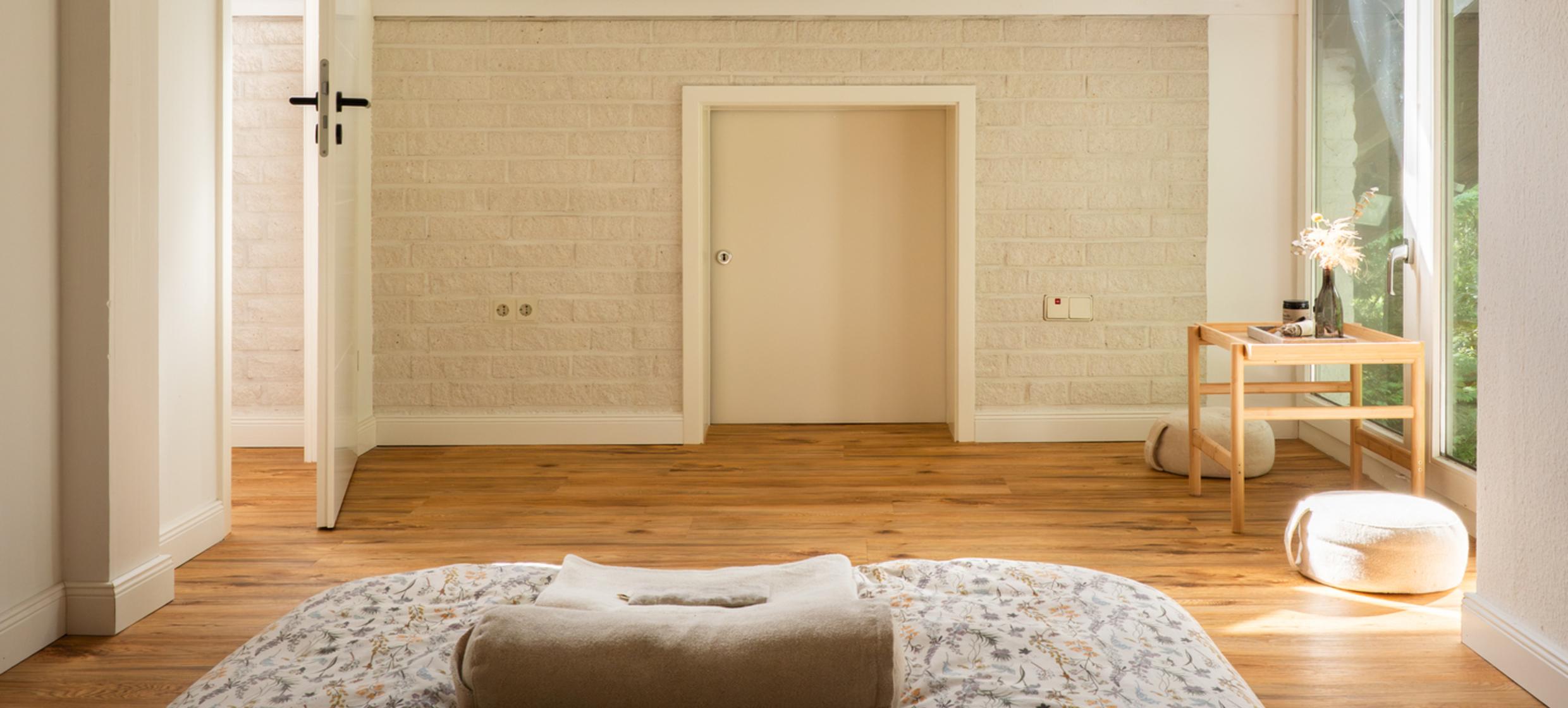 Ananda Studio 12