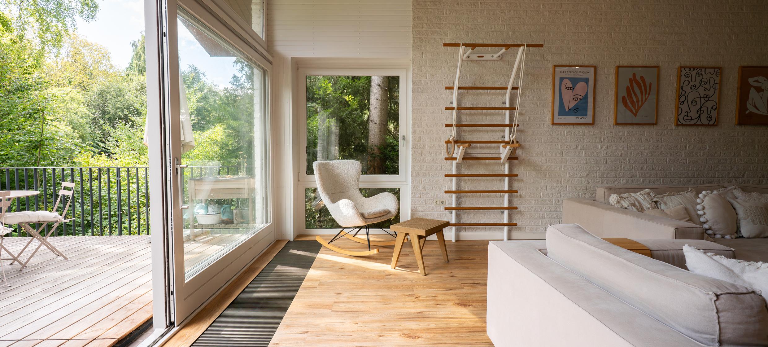 Ananda Studio 32