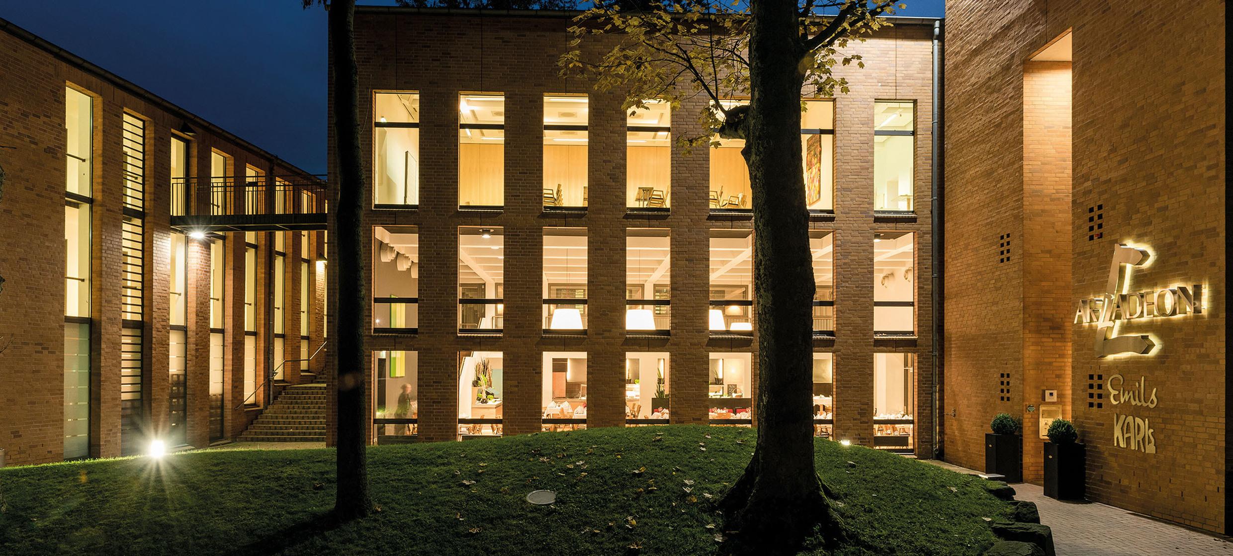 ARCADEON Haus der Wissenschaft und Weiterbildung 15