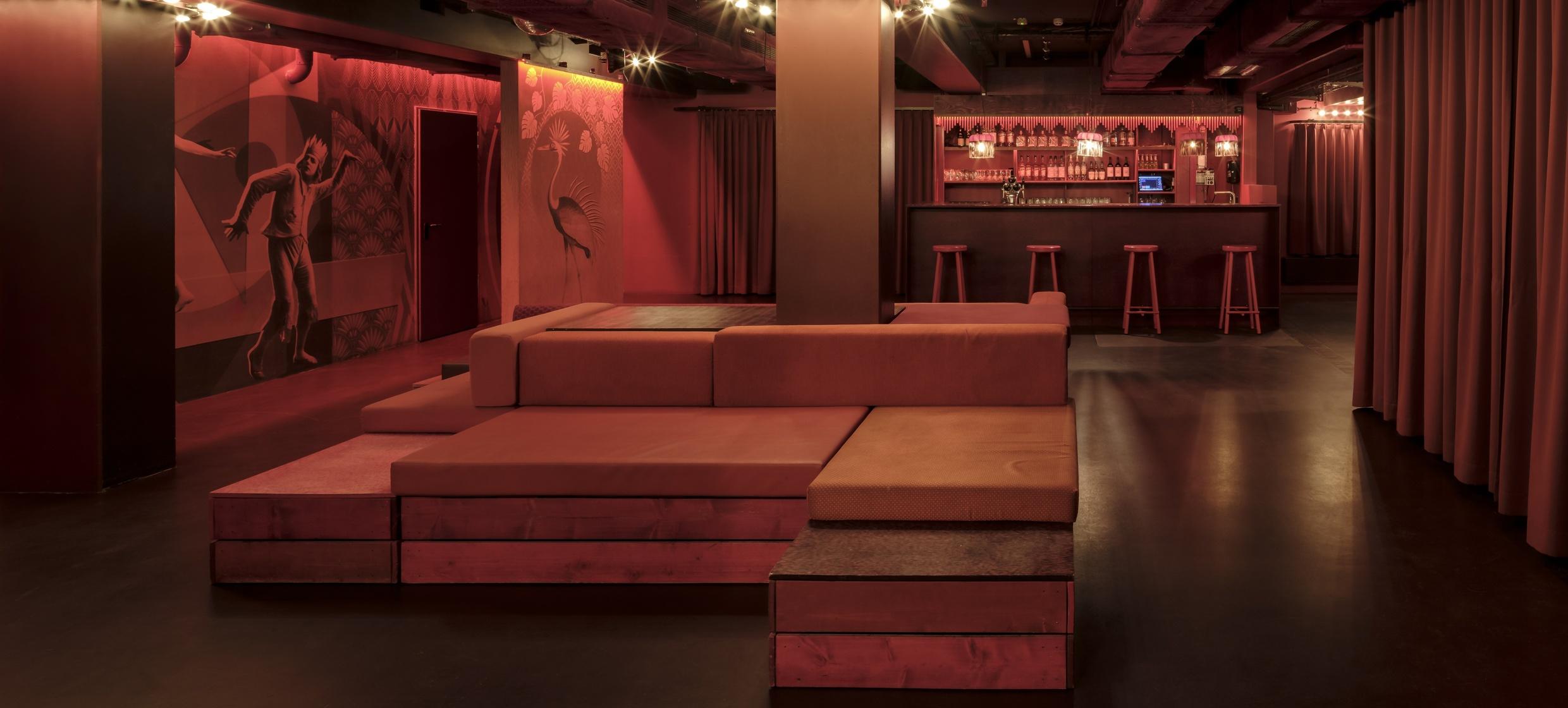 Deine Party im Salöön in Säälchen auf dem Holzmarkt / Berlin 1