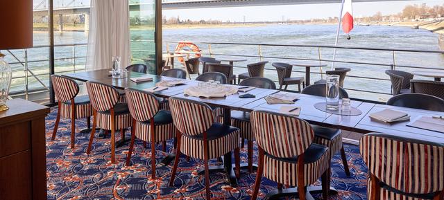 VIVA TIARA in Düsseldorf 3