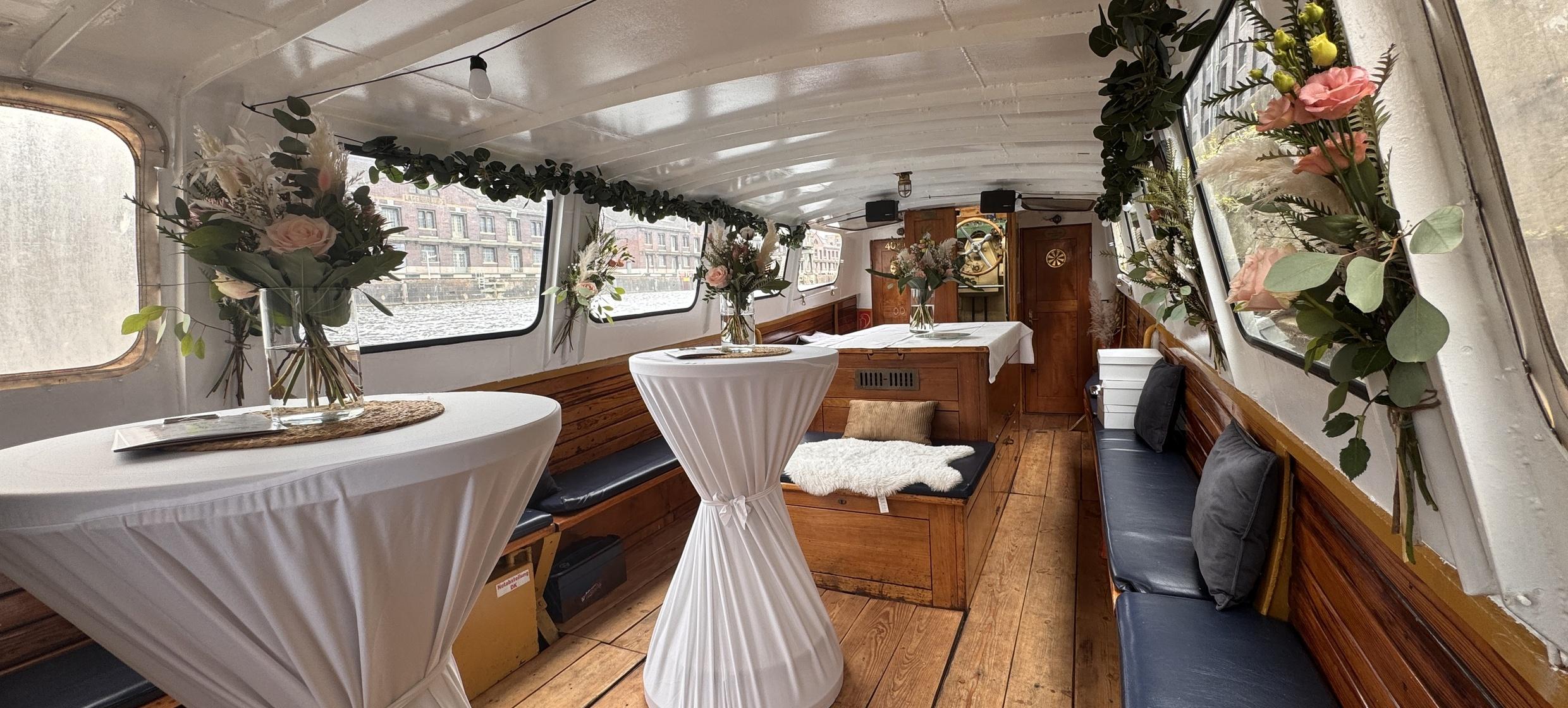 Ihre Hochzeit auf der MS Sylvia in MS Sylvia / Berlin 1