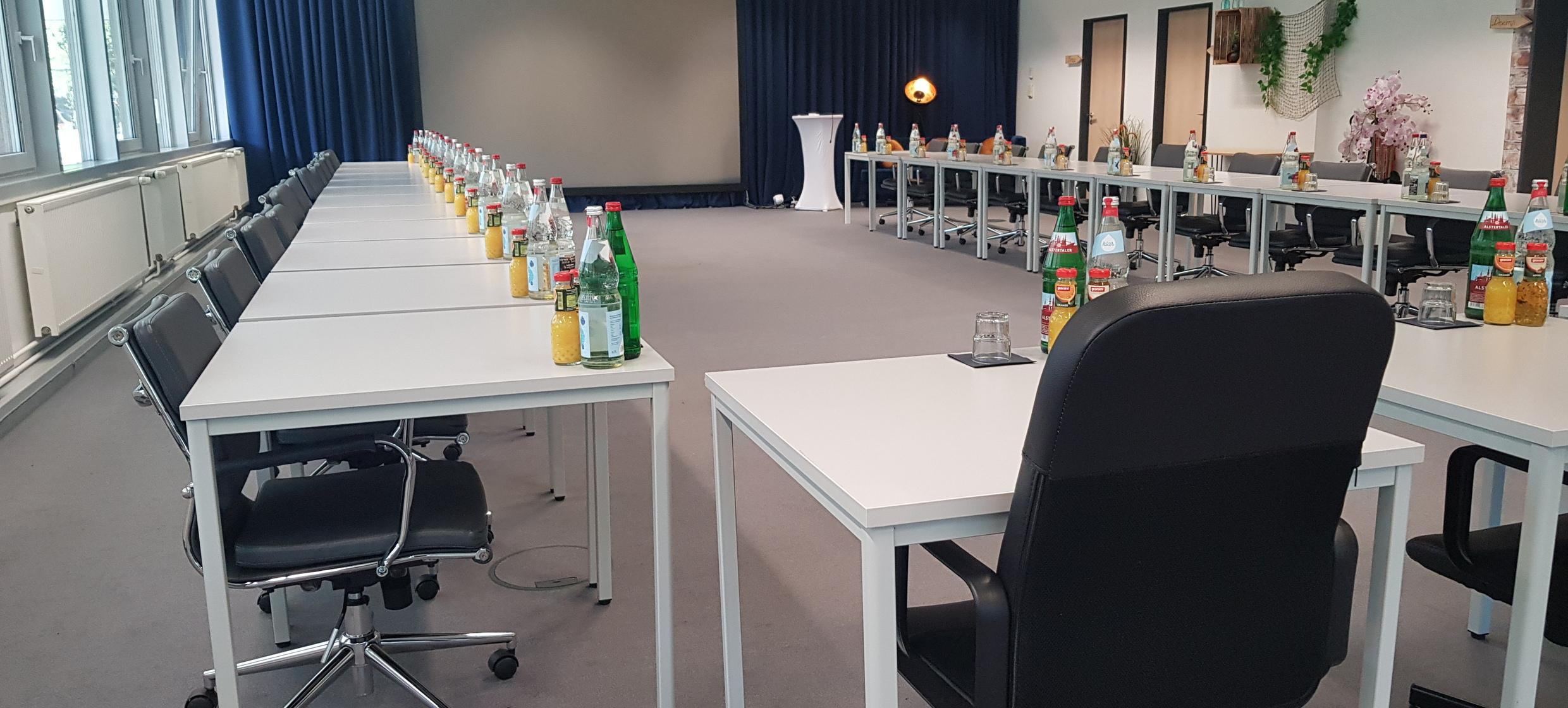 All-Inclusive Tagungspauschale PLUS mit erweitertem Catering & Technik