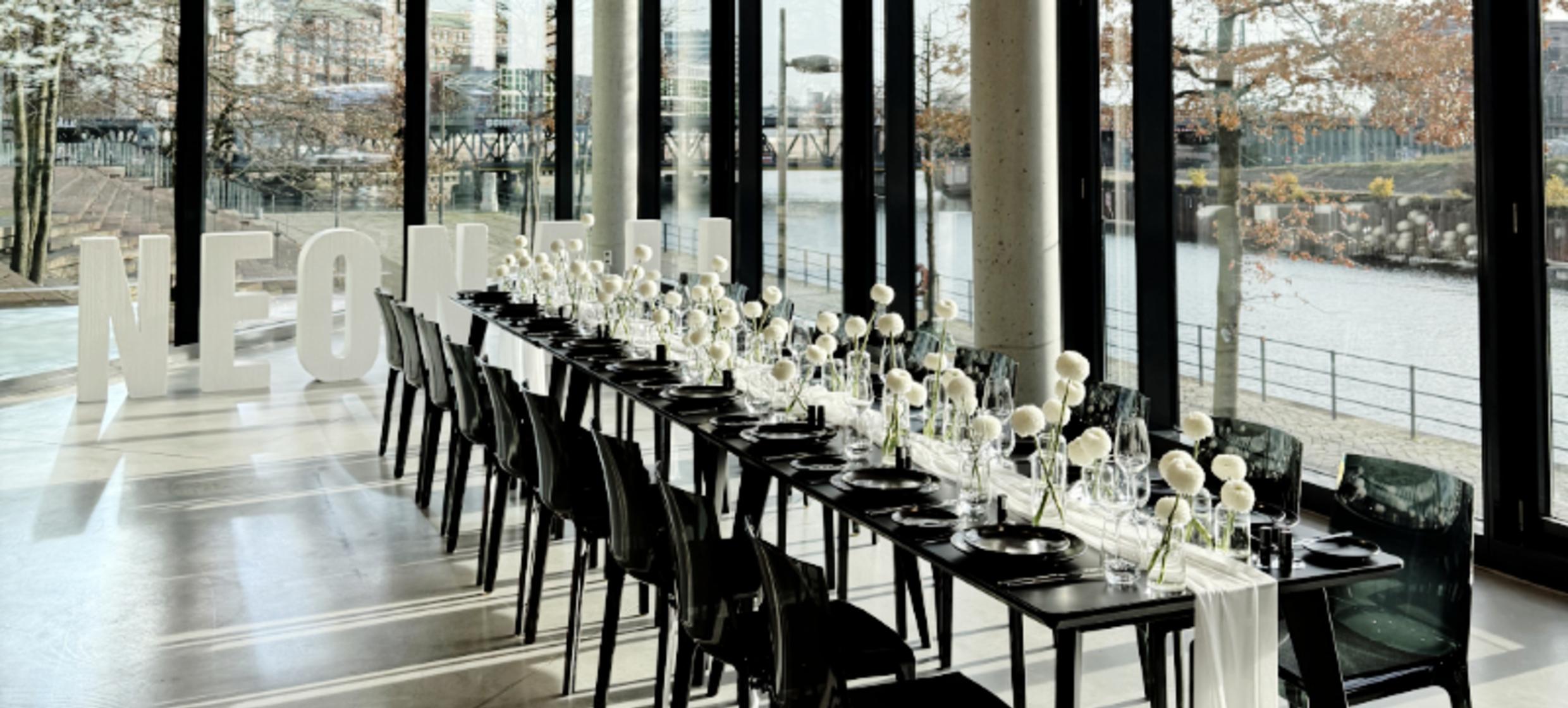 Rudolph's [event location] 9