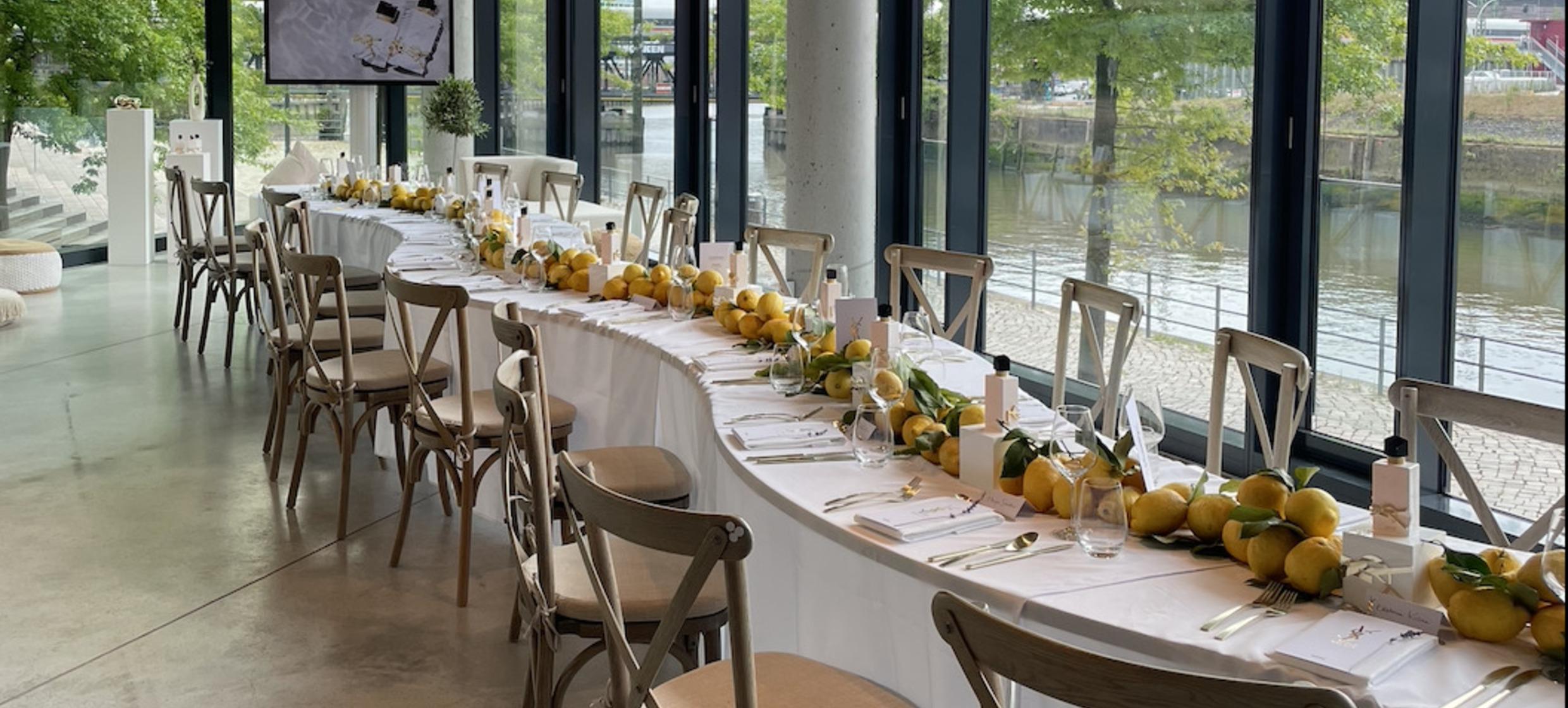 Rudolph's [event location] 6