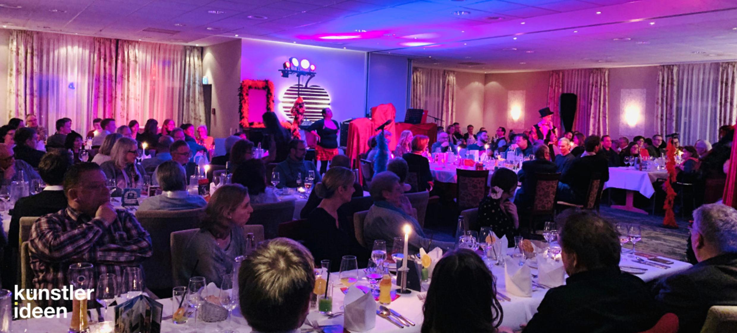 Interaktives Krimidinner voller Spannung & Humor 3