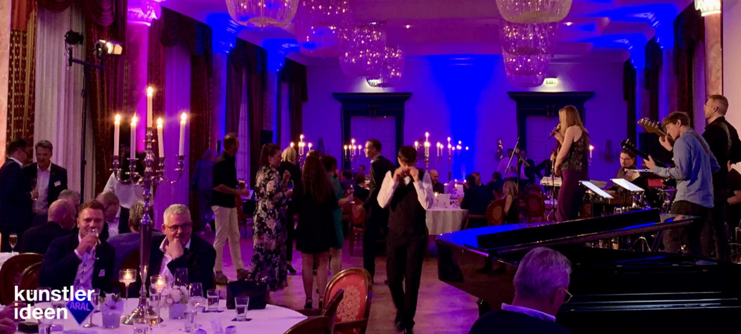 Liveband für beste Stimmung bei Firmenevents 4