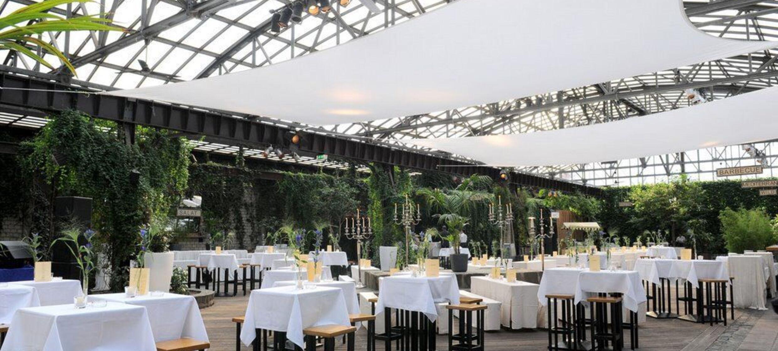 Die HALLE Tor 2 4