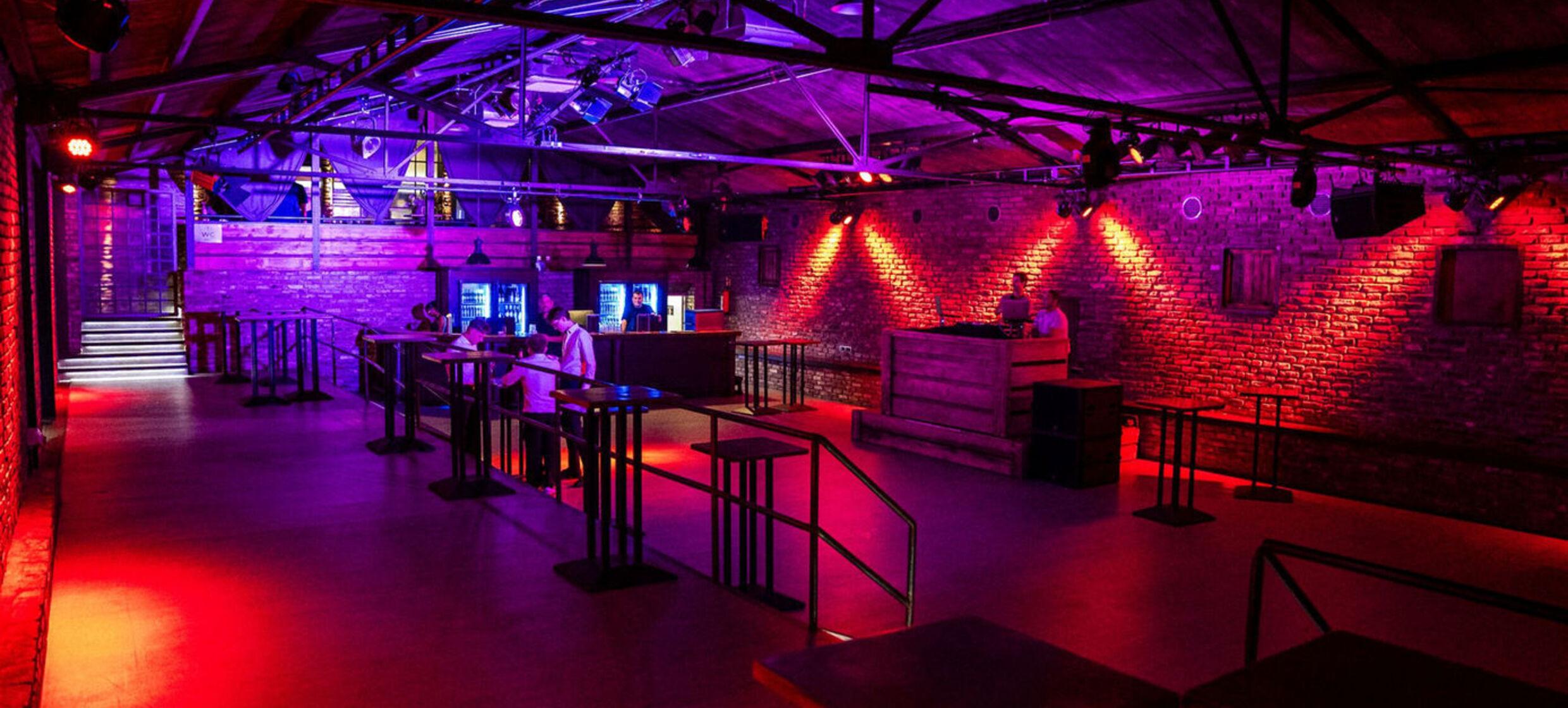 Die HALLE Tor 2 9