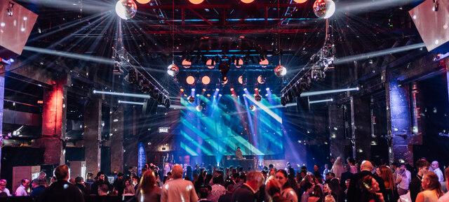 DIE HALLE Tor 2 in Köln / Ehrenfeld 13