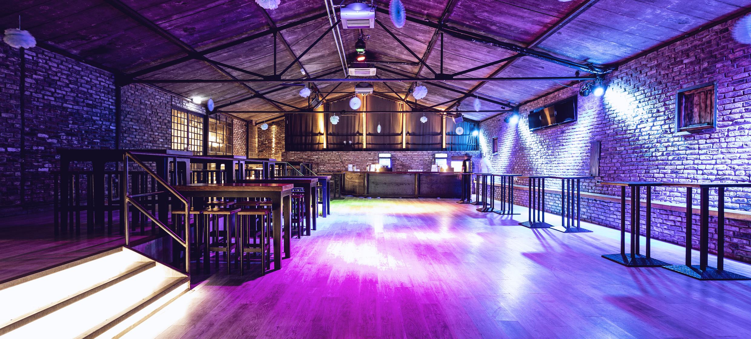 DIE HALLE Tor 2 15