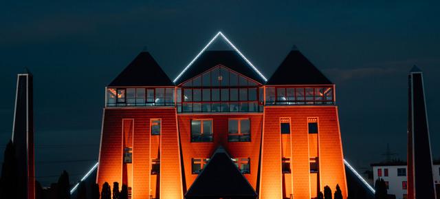 Die Pyramide in Frankfurt / Umland 21