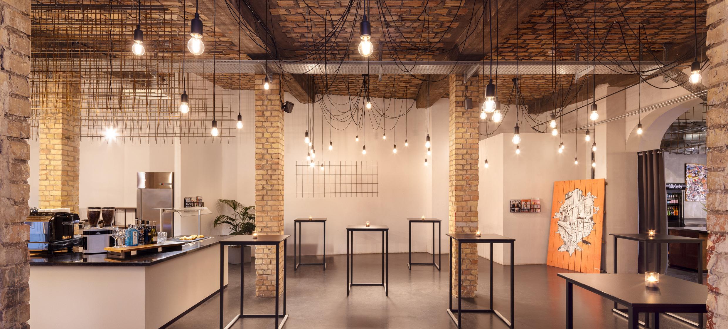 Urban Venue Hub 14