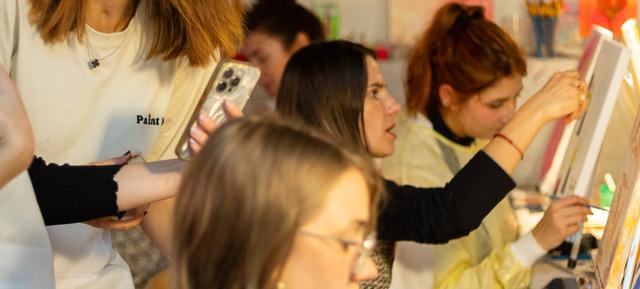 Sip&Paint: Abstraktes Malen in PaintNow / Berlin 7