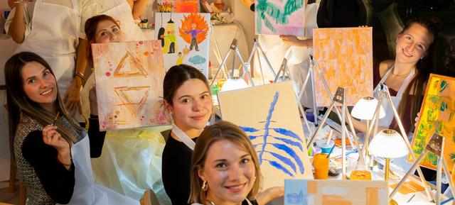 Sip&Paint: Abstraktes Malen in PaintNow / Berlin 2