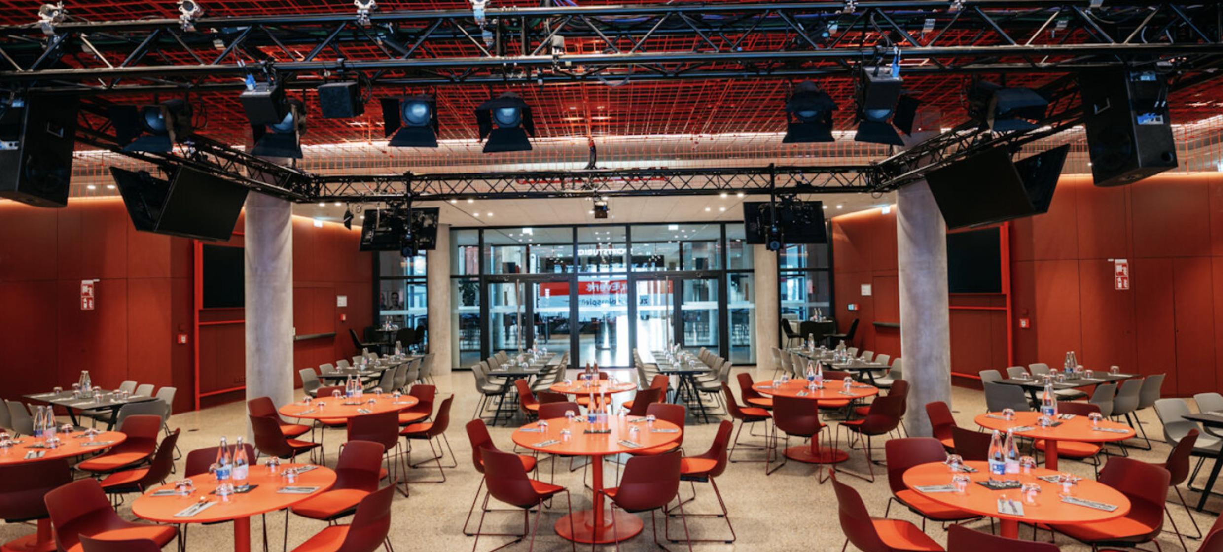 MHP Arena Stuttgart 12