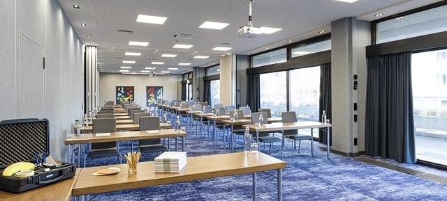Basispaket ganzer Tag in Achat Hotel Braunschweig / Braunschweig 2