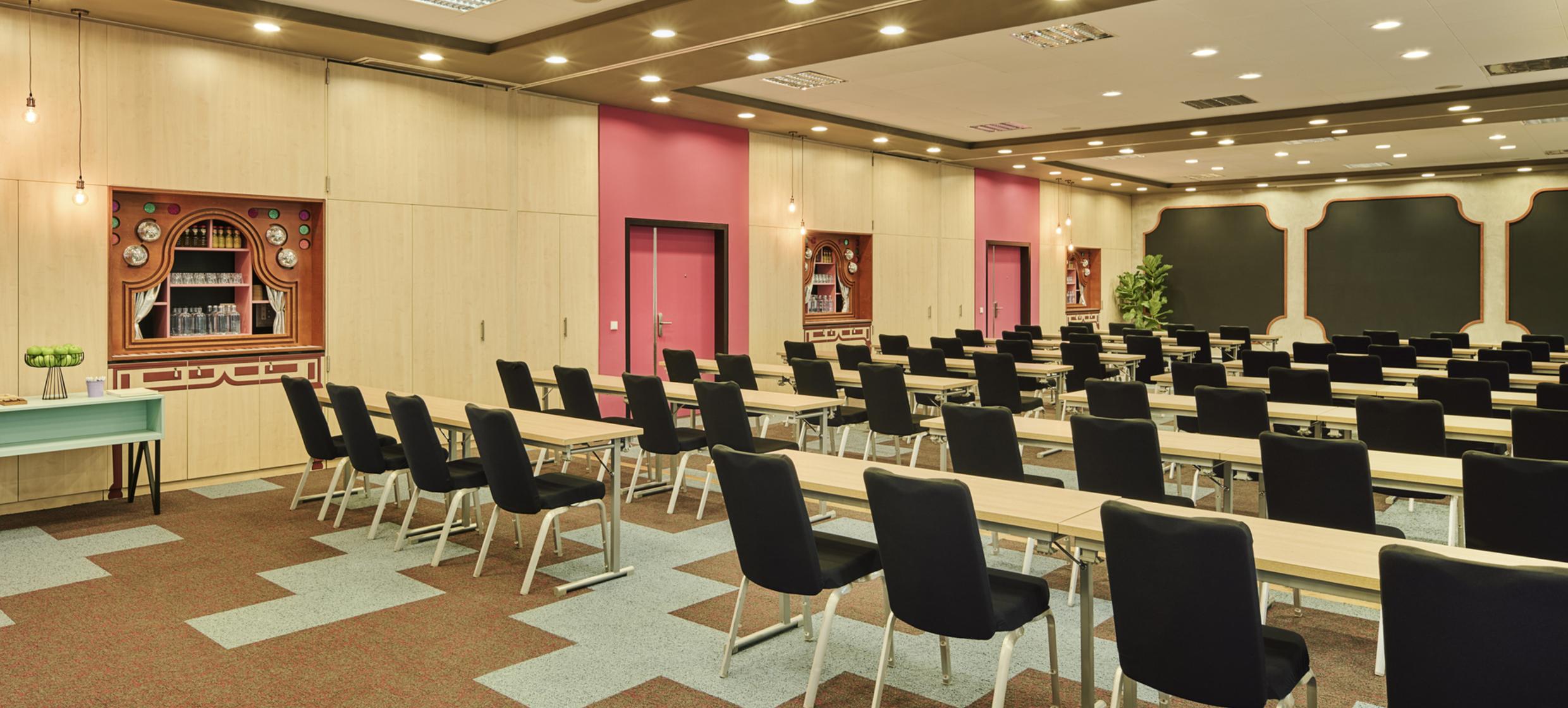 Avani Frankfurt City 10