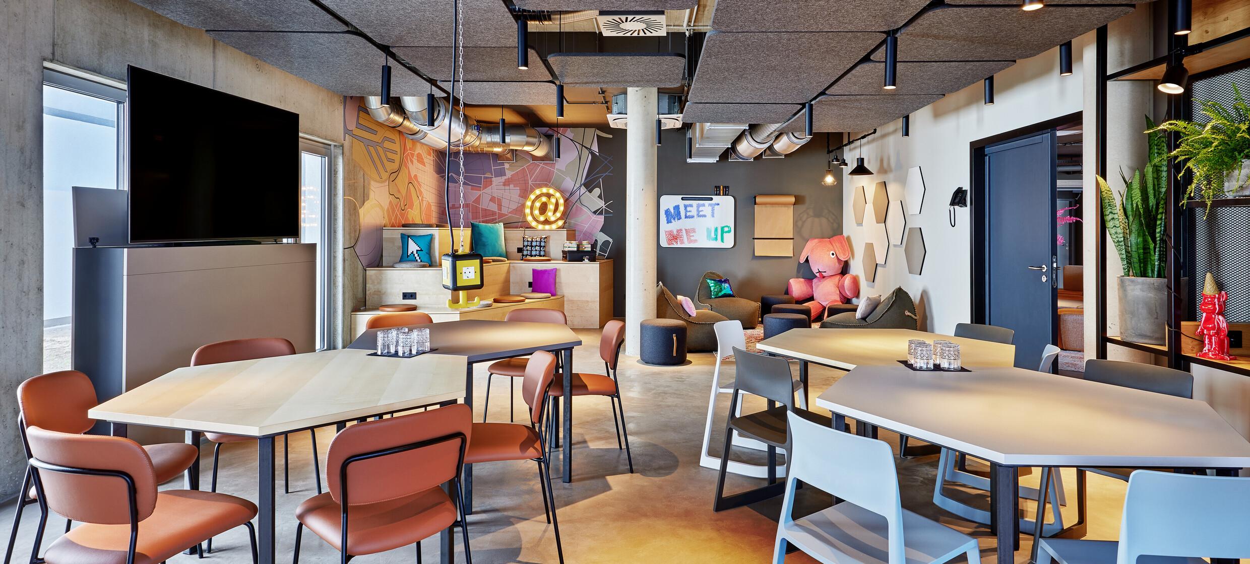 Moxy Karlsruhe in Karlsruhe 1